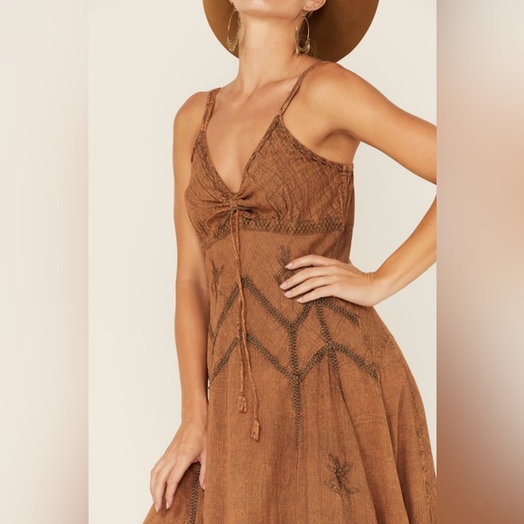 SCULLY WOMEN'S LONG SPAGHETTI STRAP DRESS - Picture 2 of 8